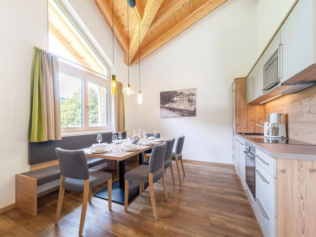 Spacious Chalet With Sauna ザールバッハ・ヒンターグレム